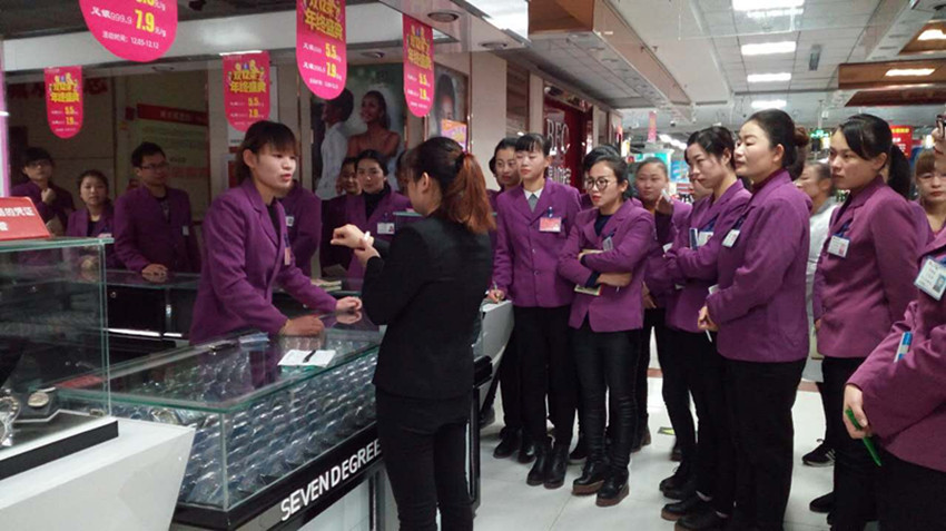 【用心研究本職工作】服務(wù)技能比賽，努力成為更好的自己！