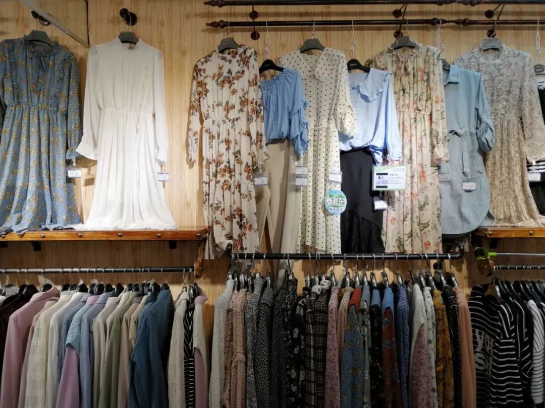 新時(shí)代商廈｜春季出游 當(dāng)然要打扮的美美噠！