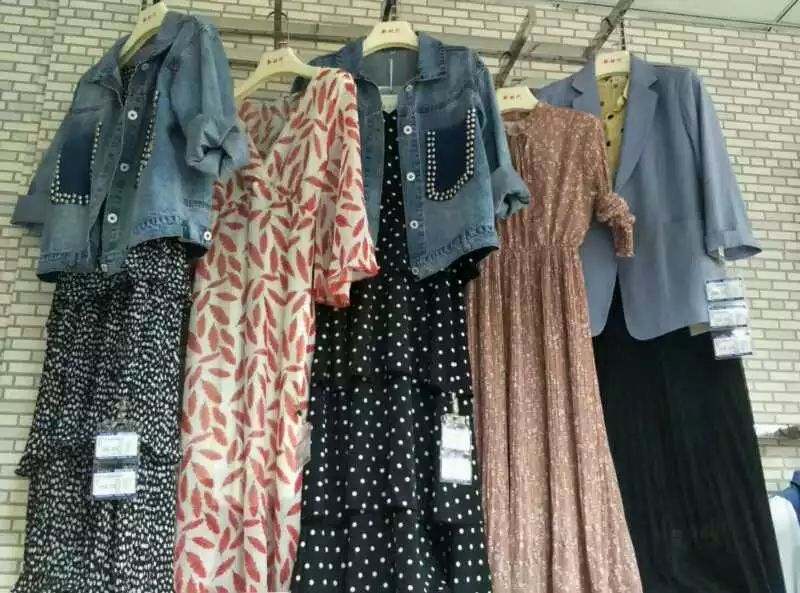 新時(shí)代商廈｜春季出游 當(dāng)然要打扮的美美噠！